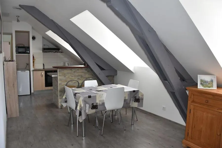 Appartement Dans Residence Argelès-Gazost 0*,  Francie